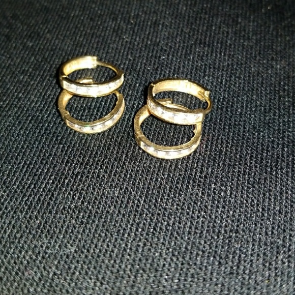 10kt Gold Jewelry - 💥10Kt Gold  Small Hoop Earrings Set Of 4